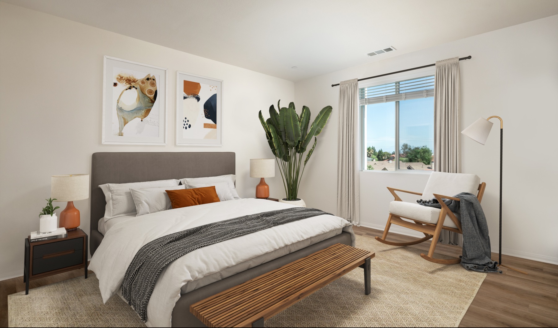 Now Leasing! Now Leasing!